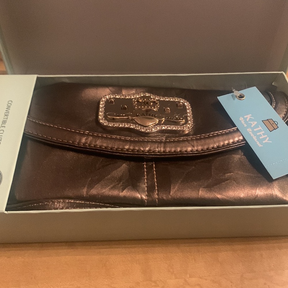 NWT Kathy Van Zeeland Convertible Clutch